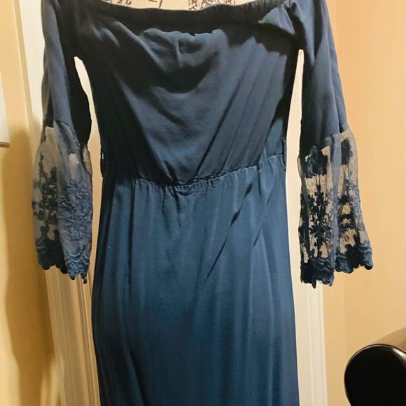 NWOT Boho Off-the-shoulder 3/4 Sleeve Maxi Dress - Picture 2 of 9